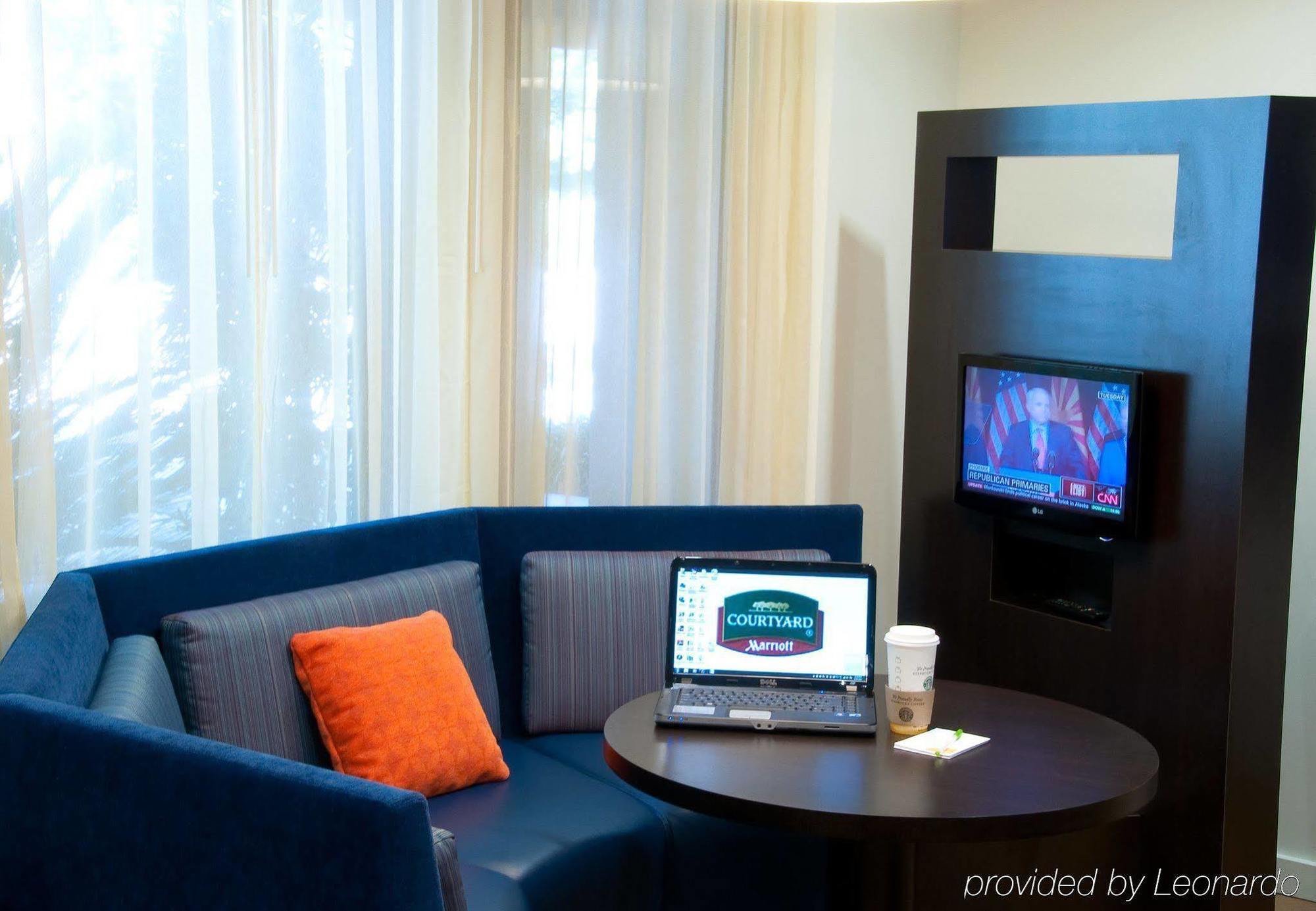 Hotel Courtyard By Marriott Stockton Exteriér fotografie